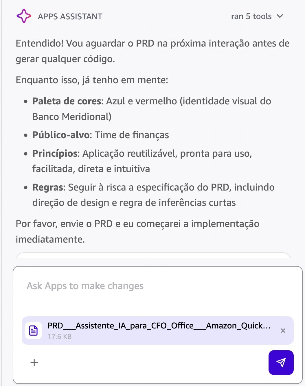 Painel lateral do Apps Assistant confirmando os parâmetros e aguardando o PRD anexado